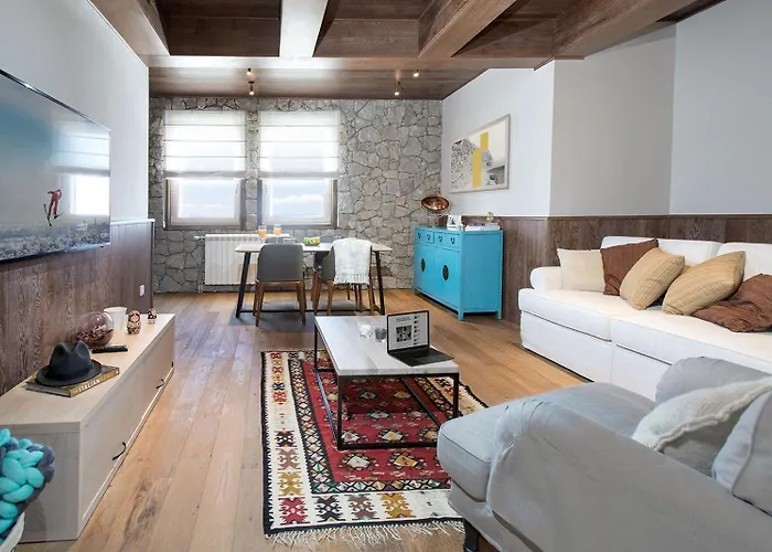 Hill - Zupa Apartman *